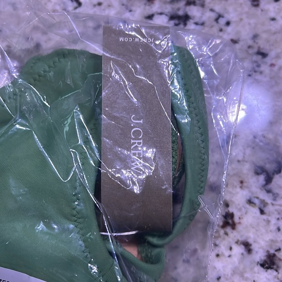 New - J.Crew‎ Heritage Bikini Top Green Scoop Neck Swim Beach Summer in Green - Picture 4 of 5